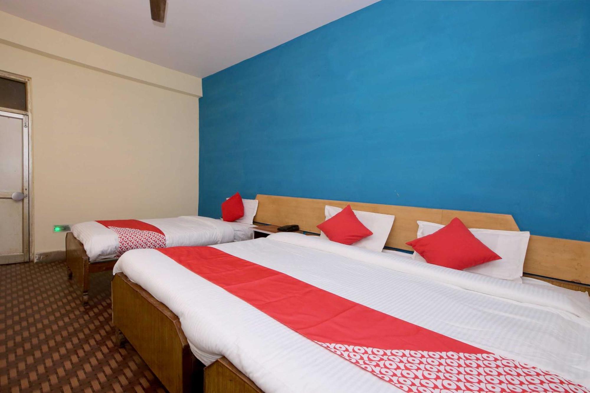 Oyo Flagship 15481 Hotel Star Karnāl Kültér fotó